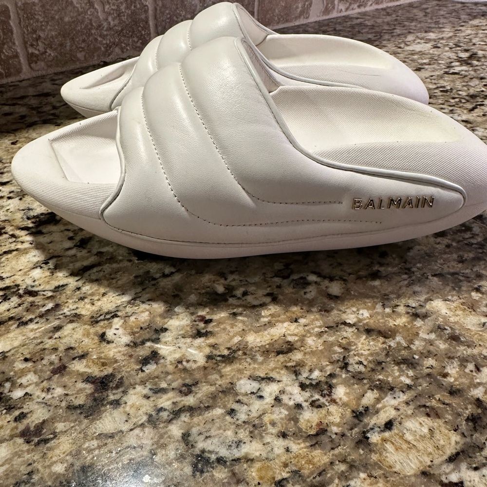 Balmain White Quilted Mules - Picture 3 of 9
